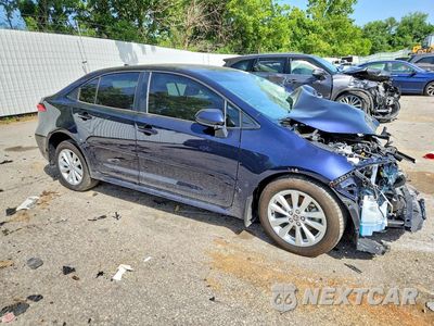 Czwarte zdjęcie samochodu z boku: 2025 TOYOTA COROLLA HYBRID LE VIN:JTDBCMFE2S3108034 - miniatura