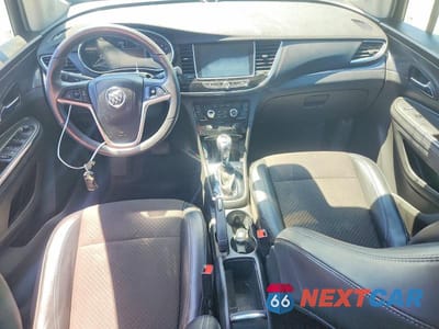 Zdjęcie 8 z 13 samochodu: 2020 BUICK ENCORE PREFERRED VIN:KL4CJASB1LB340274 - miniatura