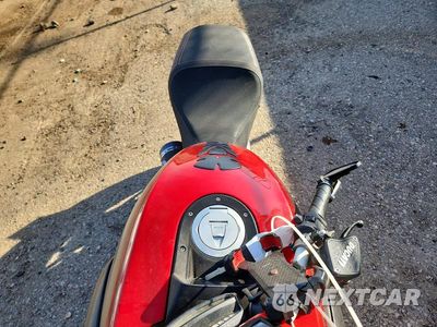 Piąte zdjęcie samochodu w środku: 2012 DUCATI DIAVEL VIN:ZDM13BLW2CB009349 - miniatura