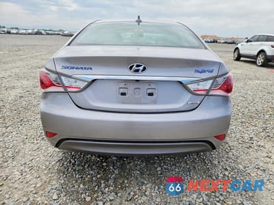 Zdjęcie 6 z 13 samochodu: 2013 HYUNDAI SONATA HYBRID VIN:KMHEC4A45DA090473 - miniatura