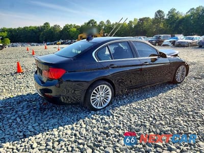 Trzecie zdjęcie samochodu z tyłu: 2013 BMW 328 XI SULEV VIN:WBA3B5G57DNS04676 - miniatura