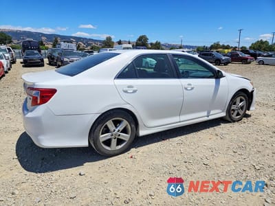 Trzecie zdjęcie samochodu z tyłu: 2012 TOYOTA CAMRY SE VIN:4T1BF1FKXCU612396 - miniatura