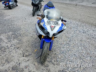 Drugie zdjęcie samochodu z przodu: 2014 YAMAHA YZFR1 VIN:JYARN23E8EA017282 - miniatura