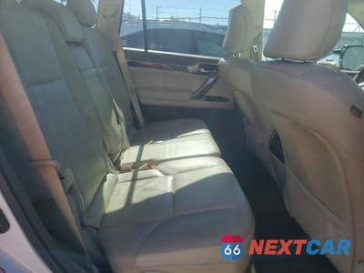 Zdjęcie 11 z 13 samochodu: 2016 LEXUS GX 460 VIN:JTJBM7FX9G5147776 - miniatura