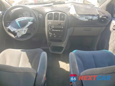 Zdjęcie 8 z 13 samochodu: 2004 DODGE GRAND CARAVAN SE VIN:1D4GP24R94B502968 - miniatura
