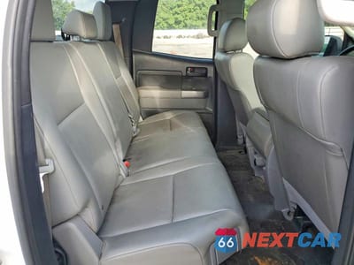 Zdjęcie 10 z 12 samochodu: 2013 TOYOTA TUNDRA DOUBLE CAB SR5 VIN:5TFRM5F11DX055840 - miniatura