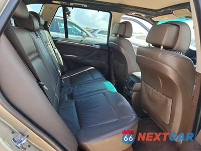 Zdjęcie 11 z 14 samochodu: 2008 BMW X5 4.8I VIN:5UXFE83528L160276 - miniatura