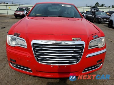 Piąte zdjęcie samochodu w środku: 2013 CHRYSLER 300C LUXURY VIN:2C3CCAET5DH661753 - miniatura