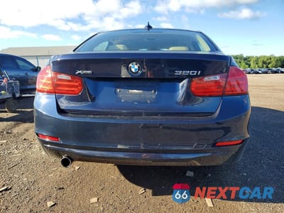 Zdjęcie 6 z 12 samochodu: 2014 BMW 320 VIN:WBA3C3G54ENS70802 - miniatura