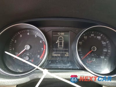 Zdjęcie 9 z 12 samochodu: 2018 VOLKSWAGEN PASSAT SE VIN:1VWBA7A3XJC051039 - miniatura