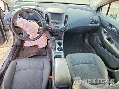 Zdjęcie 8 z 12 samochodu: 2018 CHEVROLET CRUZE LT VIN:1G1BE5SM8J7178148 - miniatura