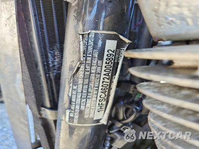 Zdjęcie 9 z 9 samochodu: 2002 HONDA VTX1800 C VIN:1HFSC46072A005892 - miniatura