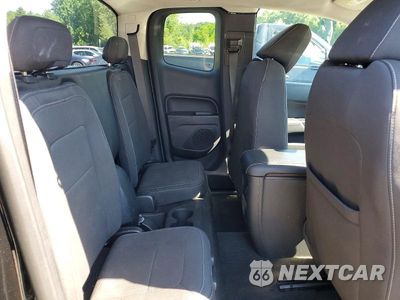 Zdjęcie 10 z 12 samochodu: 2015 GMC CANYON VIN:1GTH6BEAXF1184204 - miniatura
