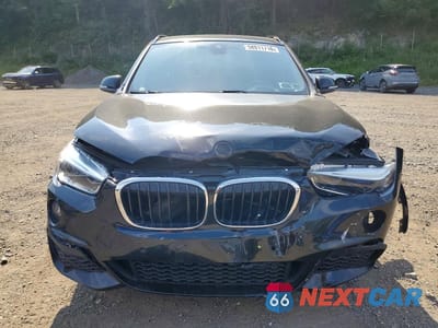 Piąte zdjęcie samochodu w środku: 2019 BMW X1 XDRIVE28I VIN:WBXHT3C51K5N00387 - miniatura