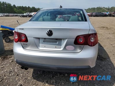 Zdjęcie 6 z 12 samochodu: 2008 VOLKSWAGEN JETTA SE VIN:3VWRM71K18M072481 - miniatura
