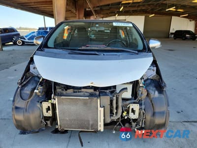 Piąte zdjęcie samochodu w środku: 2012 SCION IQ BASE VIN:JTNJJXB00CJ014546 - miniatura