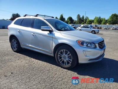Czwarte zdjęcie samochodu z boku: 2015 VOLVO XC60 T5 PREMIER VIN:YV4612RK8F2680179 - miniatura