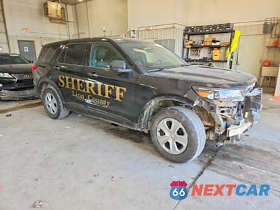 Czwarte zdjęcie samochodu z boku: 2023 FORD EXPLORER POLICE INTERCEPTOR VIN:1FM5K8AB3PGA79563 - miniatura