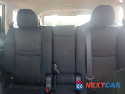 Zdjęcie 10 z 13 samochodu: 2018 NISSAN ROGUE S VIN:5N1AT2MV1JC755635 - miniatura