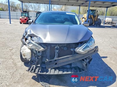 Piąte zdjęcie samochodu w środku: 2016 NISSAN SENTRA SV VIN:3N1AB7APXGY217139 - miniatura