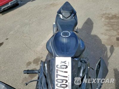 Piąte zdjęcie samochodu w środku: 2024 KAWASAKI ZX636 K VIN:JKBZXJK15RA000166 - miniatura