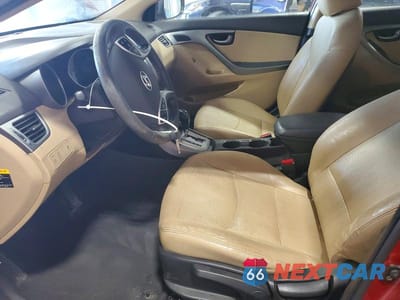 Zdjęcie 7 z 12 samochodu: 2012 HYUNDAI ELANTRA LIMITED VIN:KMHDH4AE2CU391480 - miniatura