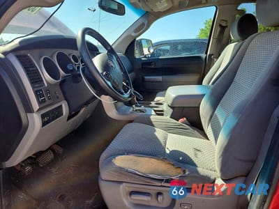 Zdjęcie 7 z 12 samochodu: 2012 TOYOTA TUNDRA DOUBLE CAB SR5 VIN:5TFUW5F1XCX236552 - miniatura