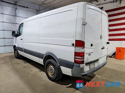 Drugie zdjęcie samochodu z przodu: 2015 MERCEDES-BENZ SPRINTER 2500 VIN:WD3PE7DC5F5950941 - miniatura