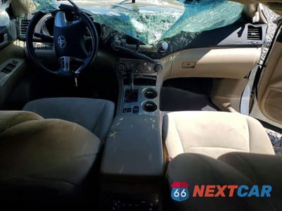 Zdjęcie 8 z 11 samochodu: 2012 TOYOTA HIGHLANDER BASE VIN:5TDBK3EH1CS136156 - miniatura