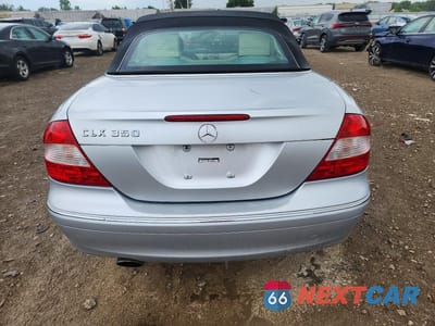 Zdjęcie 6 z 12 samochodu: 2007 MERCEDES-BENZ CLK 350 VIN:WDBTK56F17T077838 - miniatura
