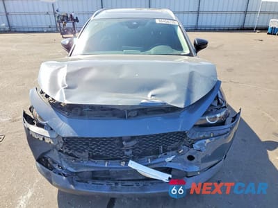 Piąte zdjęcie samochodu w środku: 2022 MAZDA CX-30 PREFERRED VIN:3MVDMBCL4NM446873 - miniatura