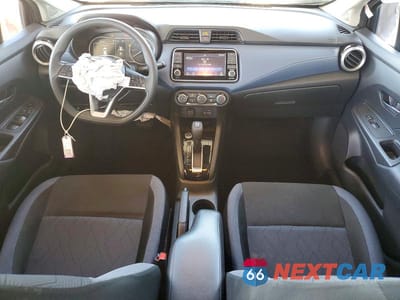 Zdjęcie 8 z 12 samochodu: 2025 NISSAN VERSA SV VIN:3N1CN8EV5SL853181 - miniatura