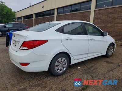 Trzecie zdjęcie samochodu z tyłu: 2016 HYUNDAI ACCENT SE VIN:KMHCT4AE6GU018328 - miniatura