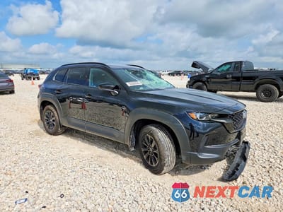 Czwarte zdjęcie samochodu z boku: 2026 MAZDA CX-50 PREMIUM VIN:7MMVAADW3TN145886 - miniatura