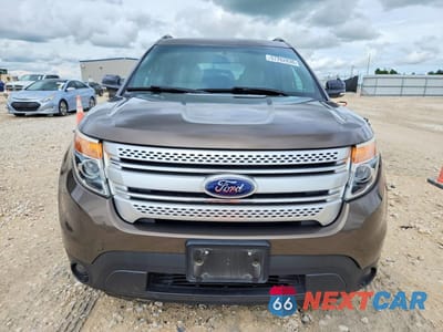 Piąte zdjęcie samochodu w środku: 2015 FORD EXPLORER XLT VIN:1FM5K7D89FGC24386 - miniatura
