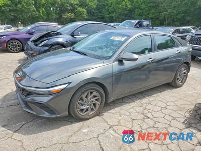 2024 HYUNDAI ELANTRA SEL KMHLM4DG6RU686191 - główne zdjęcie licytacji z USA - miniatura