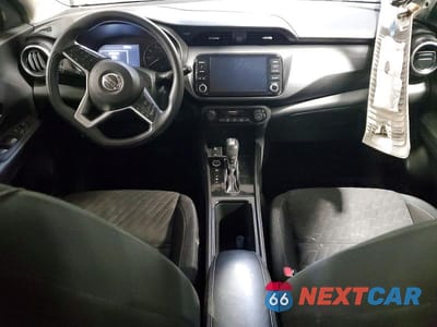 Zdjęcie 8 z 14 samochodu: 2021 NISSAN KICKS SV VIN:3N1CP5CV0ML524077 - miniatura