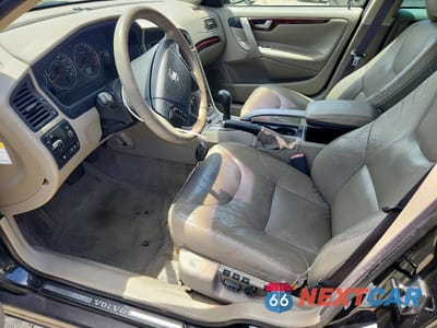 Zdjęcie 7 z 12 samochodu: 2004 VOLVO XC70 VIN:YV1SZ59H641156560 - miniatura
