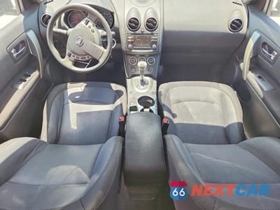 Zdjęcie 8 z 14 samochodu: 2013 NISSAN ROGUE S VIN:JN8AS5MV7DW121665 - miniatura