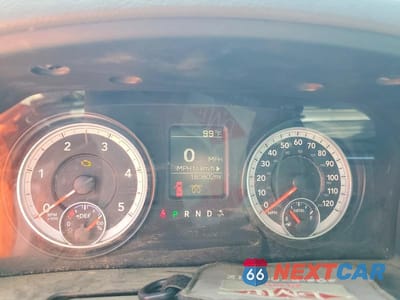 Zdjęcie 9 z 12 samochodu: 2015 RAM 5500 VIN:3C7WRNEL3FG705785 - miniatura