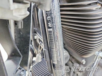 Zdjęcie 8 z 8 samochodu: 2014 HARLEY-DAVIDSON FLHTK ELECTRA GLIDE ULTRA LIMITED VIN:1HD1KEL17EB612254 - miniatura