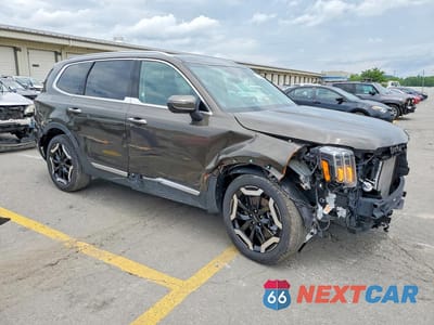 Czwarte zdjęcie samochodu z boku: 2025 KIA TELLURIDE S VIN:5XYP6DGCXSG693032 - miniatura