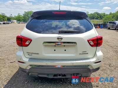 Zdjęcie 6 z 13 samochodu: 2017 NISSAN PATHFINDER S VIN:5N1DR2MM8HC681398 - miniatura