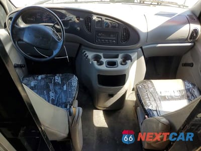 Zdjęcie 8 z 13 samochodu: 2002 FORD ECONOLINE E150 VAN VIN:1FTRE14222HA05375 - miniatura