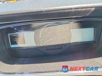 Zdjęcie 9 z 12 samochodu: 2016 FORD TAURUS SEL VIN:1FAHP2E89GG121481 - miniatura
