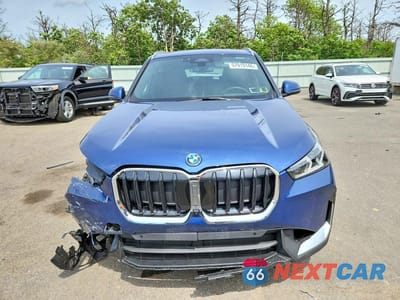 Piąte zdjęcie samochodu w środku: 2023 BMW X1 XDRIVE28I VIN:WBX73EF02P5W77125 - miniatura