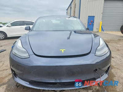 Piąte zdjęcie samochodu w środku: 2021 TESLA MODEL 3 VIN:5YJ3E1EA0MF906131 - miniatura