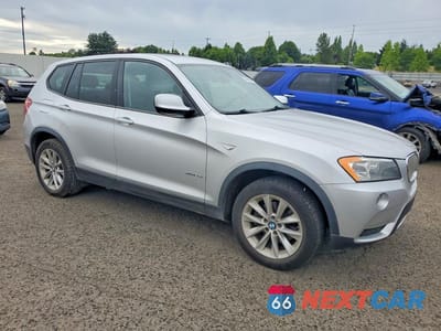Czwarte zdjęcie samochodu z boku: 2013 BMW X3 XDRIVE28I VIN:5UXWX9C58D0A23146 - miniatura