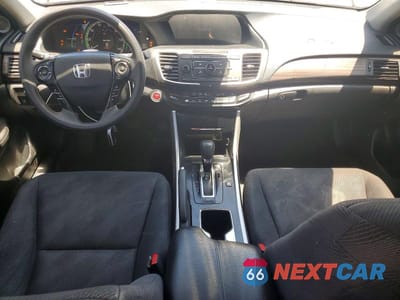Zdjęcie 8 z 12 samochodu: 2017 HONDA ACCORD HYBRID VIN:JHMCR6F39HC003642 - miniatura