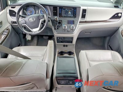 Zdjęcie 8 z 13 samochodu: 2015 TOYOTA SIENNA XLE PREMIUM 8-PASSENGER VIN:5TDYK3DC5FS689915 - miniatura